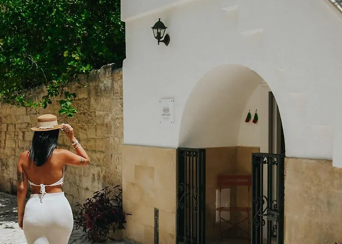 Daire Angolo Laggetto Otranto